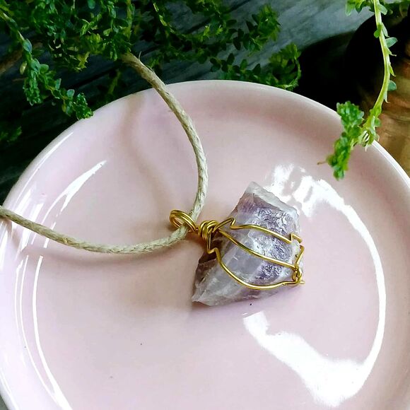 Raw Fluorite Crystal Choker Necklace, Gemstone Jewelry, 14" - Picture 1 of 3